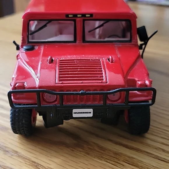 Hummer Model - Picture 3 of 11